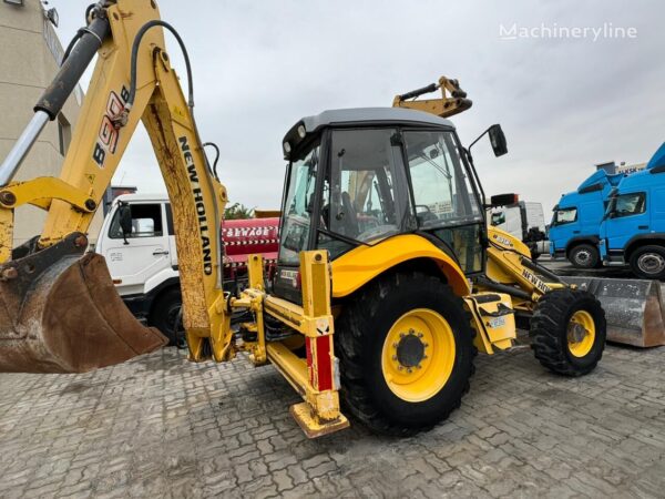 New Holland B90 backhoe loader - Image 3